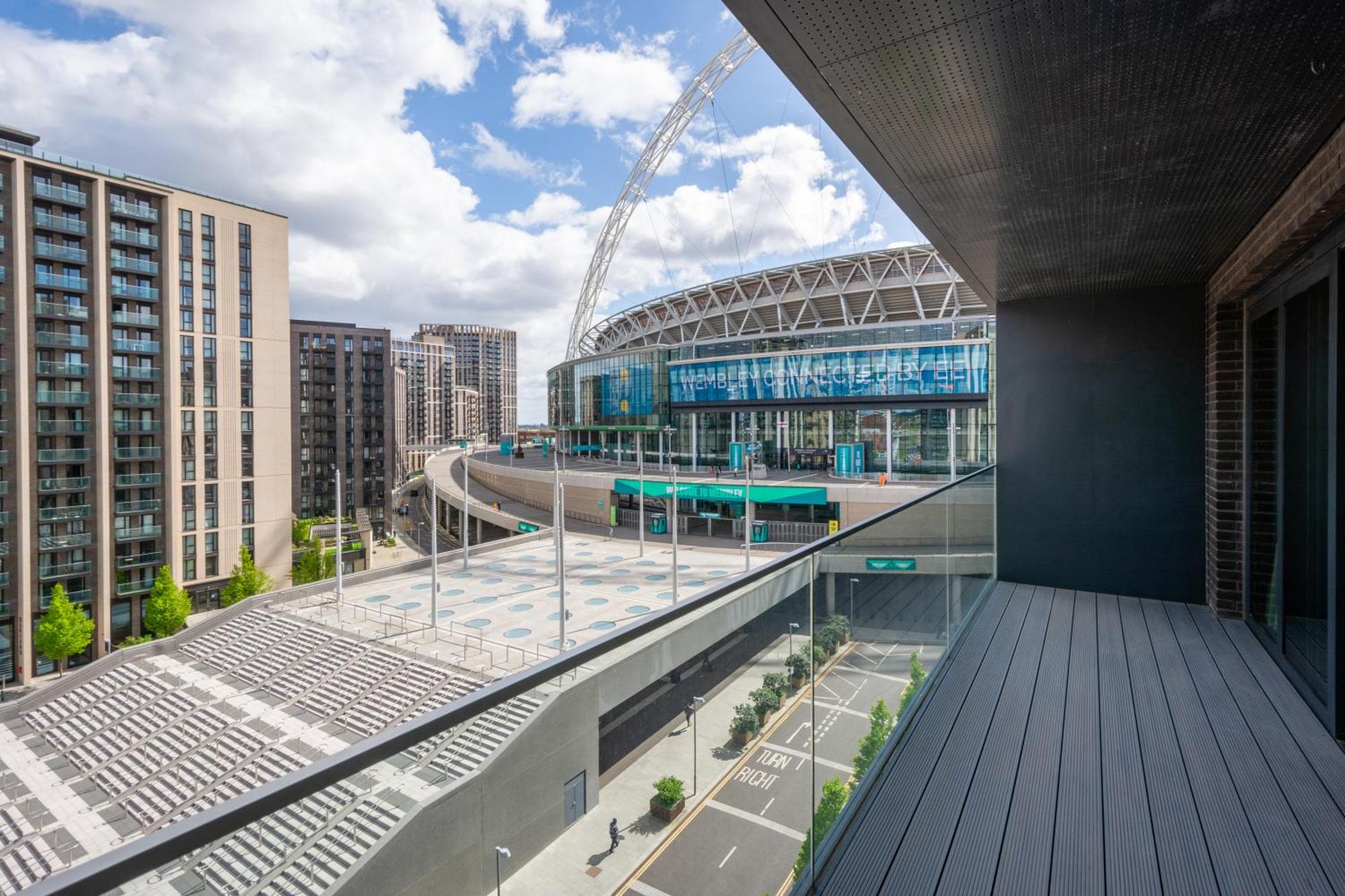 לונדון Mysquare State-Of-The-Art 1 Bedroom Apartments Near Wembley Park מראה חיצוני תמונה