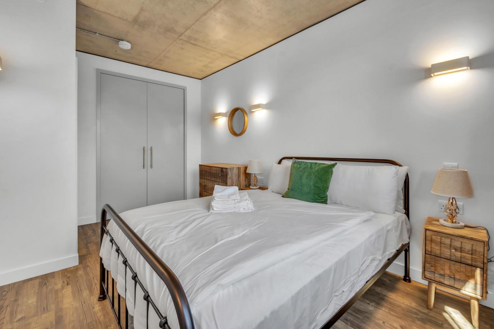 לונדון Mysquare State-Of-The-Art 1 Bedroom Apartments Near Wembley Park מראה חיצוני תמונה