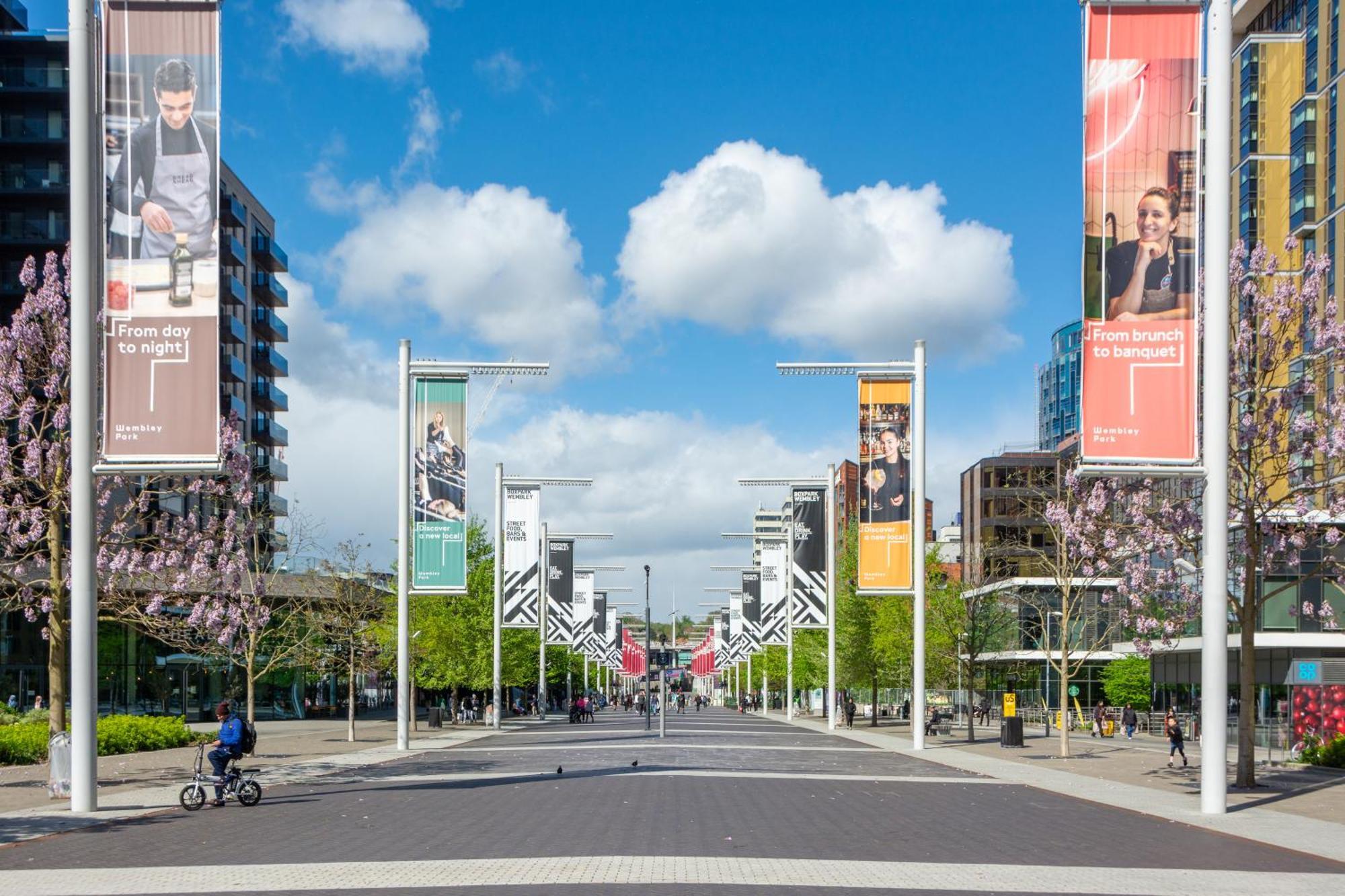 לונדון Mysquare State-Of-The-Art 1 Bedroom Apartments Near Wembley Park מראה חיצוני תמונה