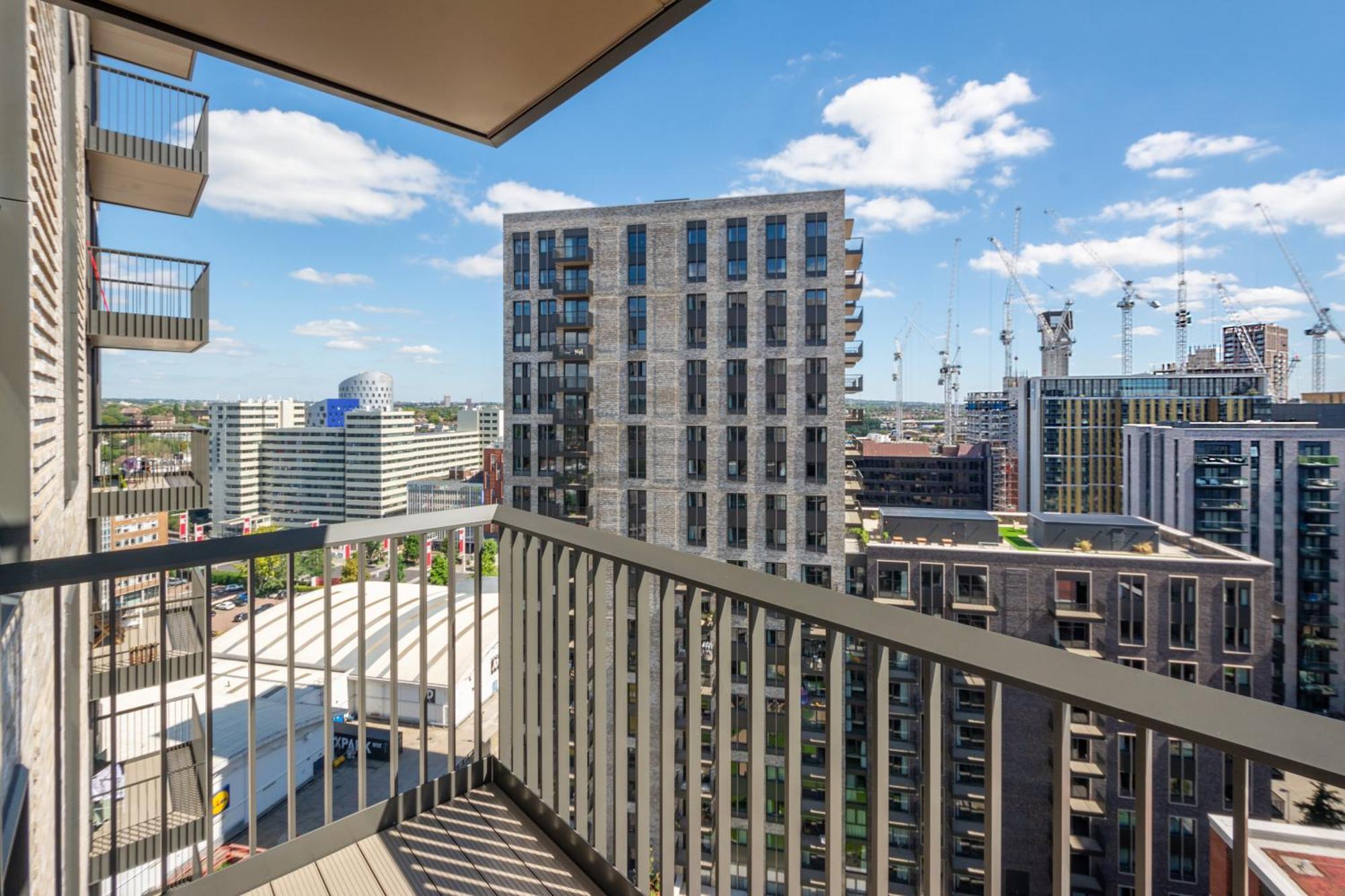 לונדון Mysquare State-Of-The-Art 1 Bedroom Apartments Near Wembley Park מראה חיצוני תמונה